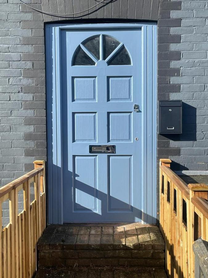 Lovely Spacious Loft Close To Train Station Worthing Ngoại thất bức ảnh