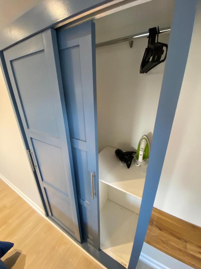 Lovely Spacious Loft Close To Train Station Worthing Ngoại thất bức ảnh